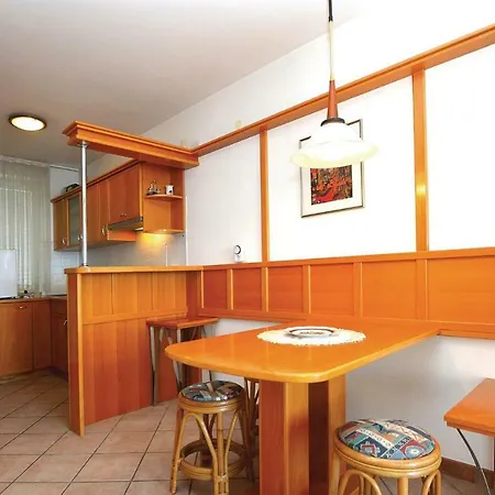 Nice In With 2 Bedrooms And Wifi *