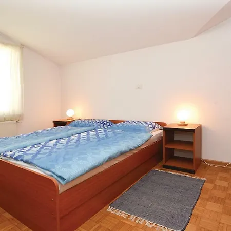 Nice In With 2 Bedrooms And Wifi *
